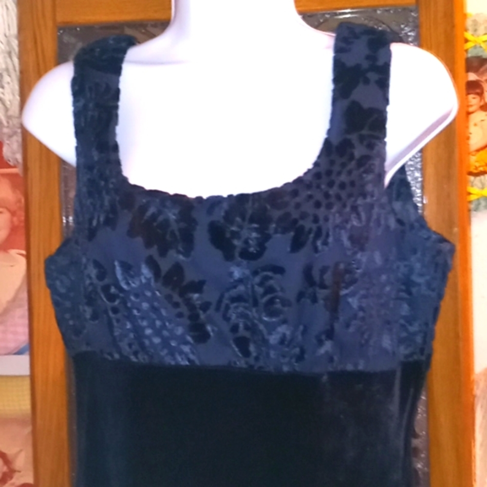 NWOT,Vintage90s,SOFT Navy-Blue,Velvet,Dress with Beautiful Floral Brocade Detail